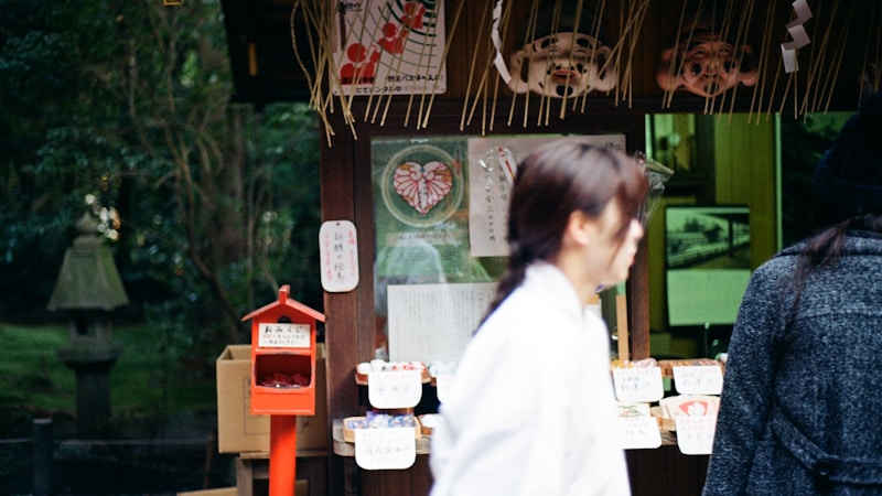 お守りキーホルダーの手放し方をやさしく解説|返納・処分の流れと気をつけたいポイント