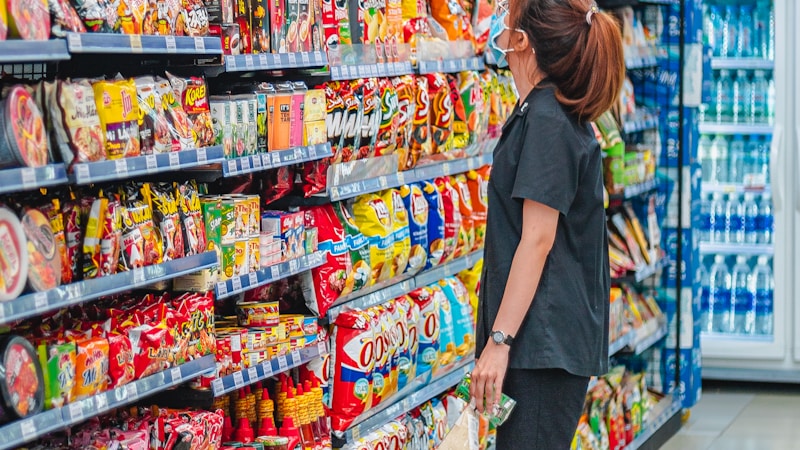 セブンのコンビニ品出し時間はいつ？入荷タイミングと狙い目をやさしく解説