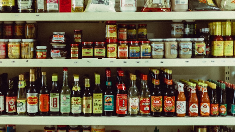オイスターソースはどこにある?スーパーの売り場と見つからないときの探し方をやさしく解説